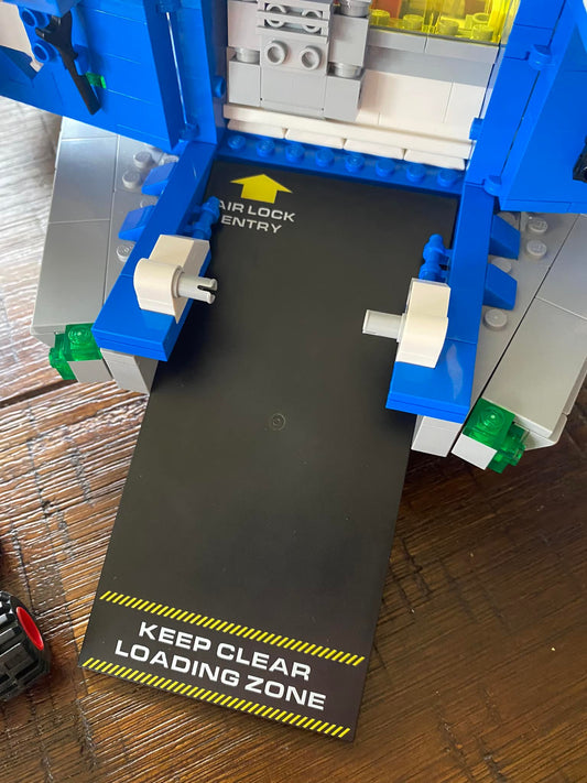 Classic space  Galaxy explorer 16x8 loading ramp