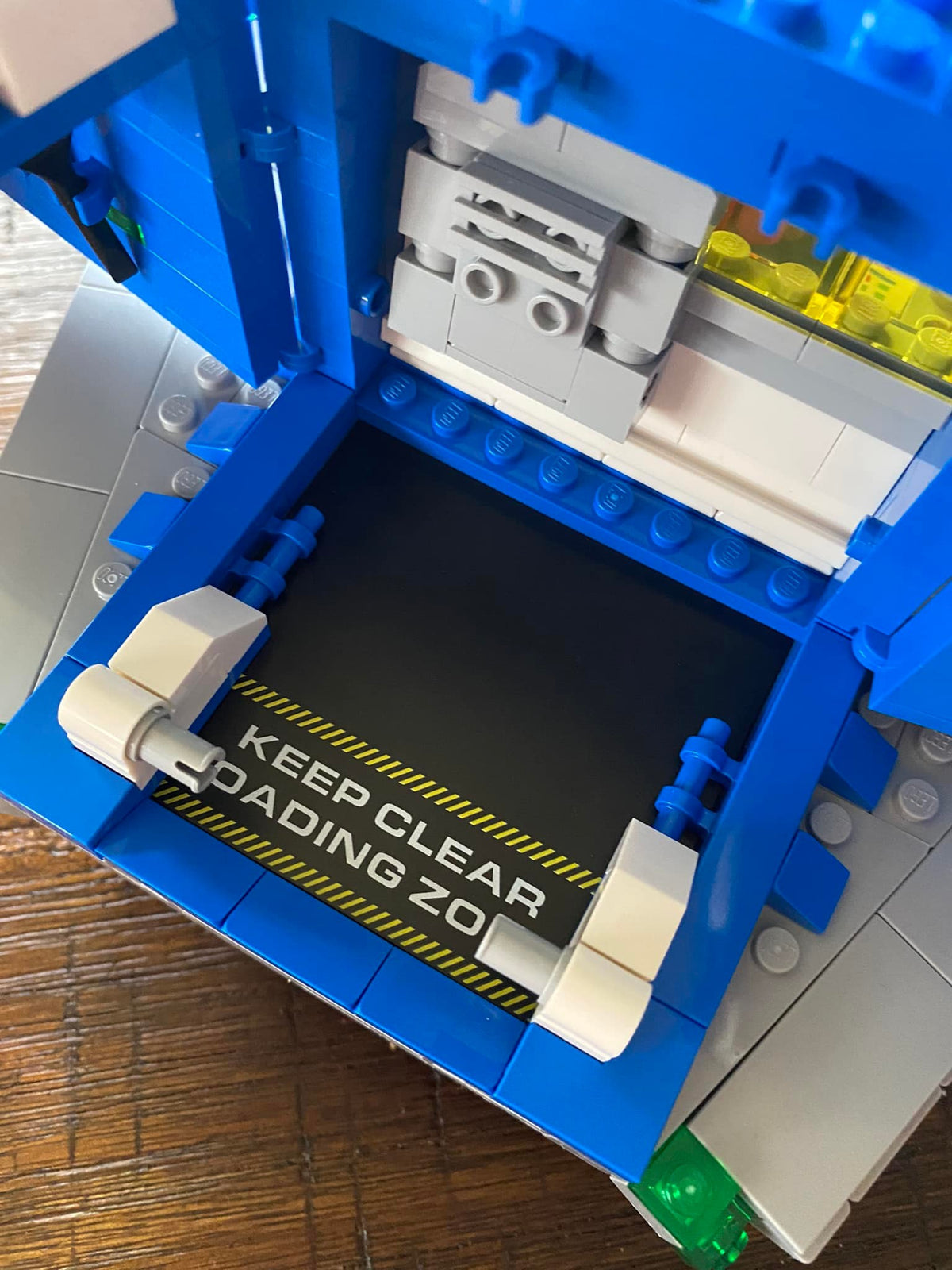 Spaceship Loading Ramp Classic space Galaxy explorer 16x8 loading ramp – RicsBricks